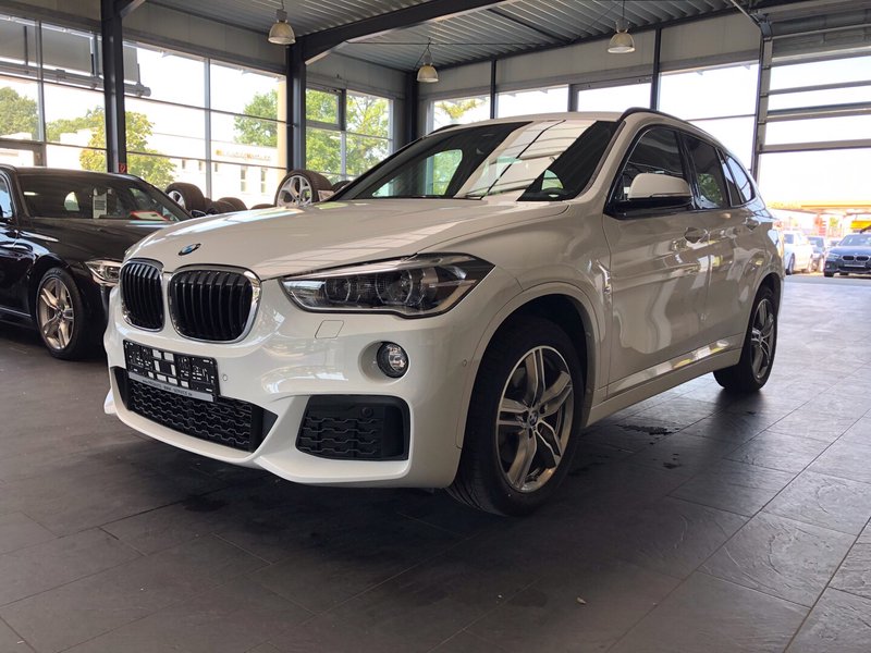 BMW X1 xDrive20d M-Sport NAVIPROF. LED AHK PDC LENKRADHEIZUNG ...